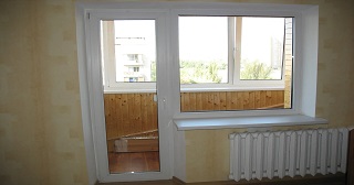 Ремонт балконной двери Братск, цена от 966 руб.